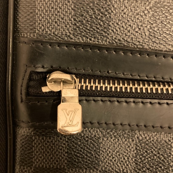 Louis Vuitton STEEVE Briefcase Graphite - Picture 9 of 16